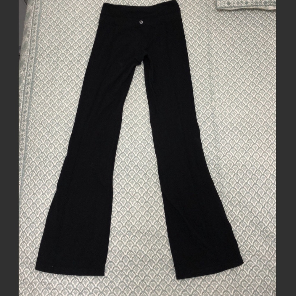 Lululemon groove pants